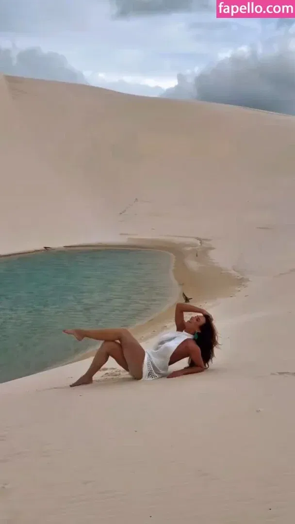 Nicole Bahls / https: / nicolebahls Onlyfans Photo Gallery 