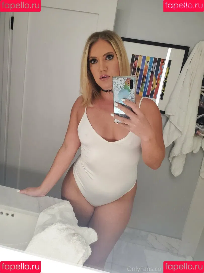 candicedare / therealcandicedare Onlyfans Photo Gallery 