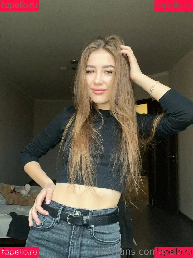kitty_di / nicole_adamss / sweetty_kitty_di Onlyfans Photo Gallery 