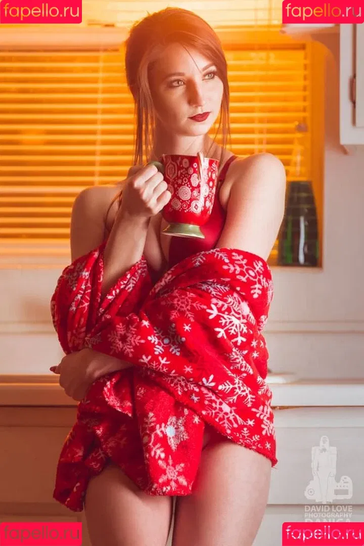 Danica Rockwood / DanicaAndDavid / danica_rockwood / odanicarockwood Onlyfans Photo Gallery 