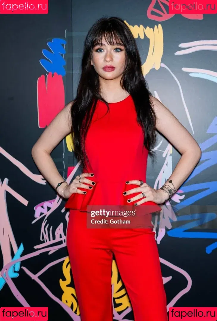 Malina Weissman / malinaweissman Onlyfans Photo Gallery 