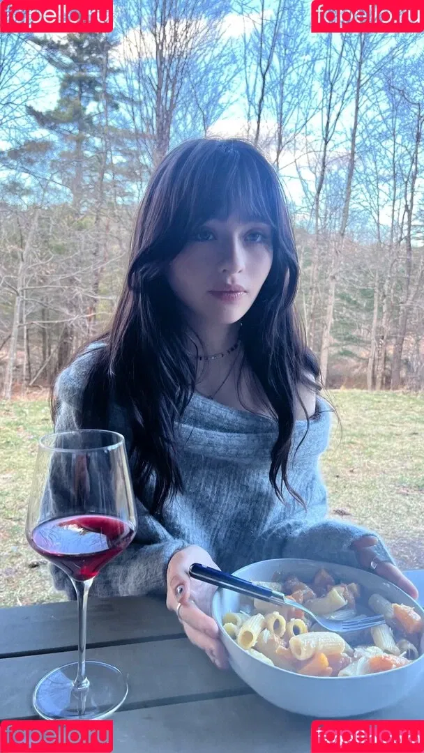 Malina Weissman / malinaweissman Onlyfans Photo Gallery 
