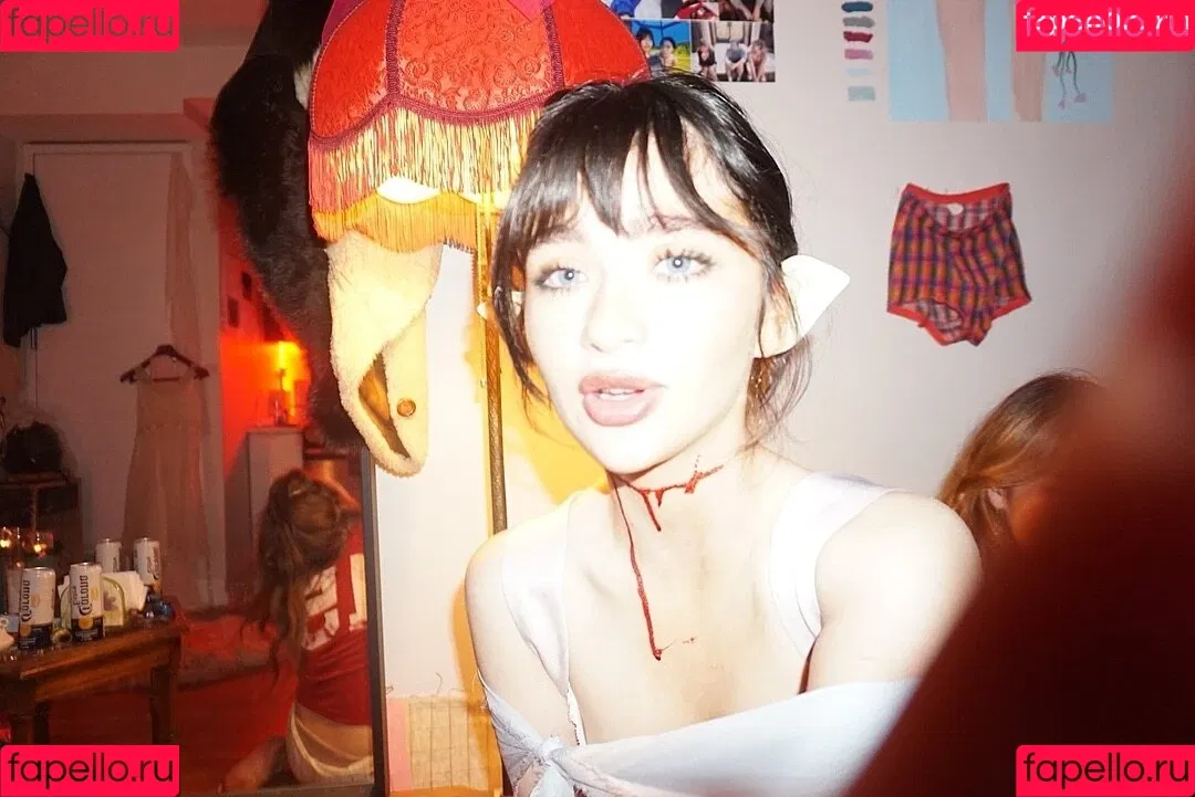 Malina Weissman / malinaweissman Onlyfans Photo Gallery 
