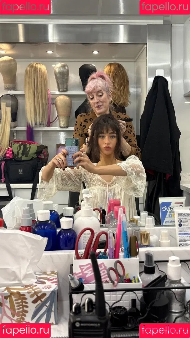 Malina Weissman / malinaweissman Onlyfans Photo Gallery 