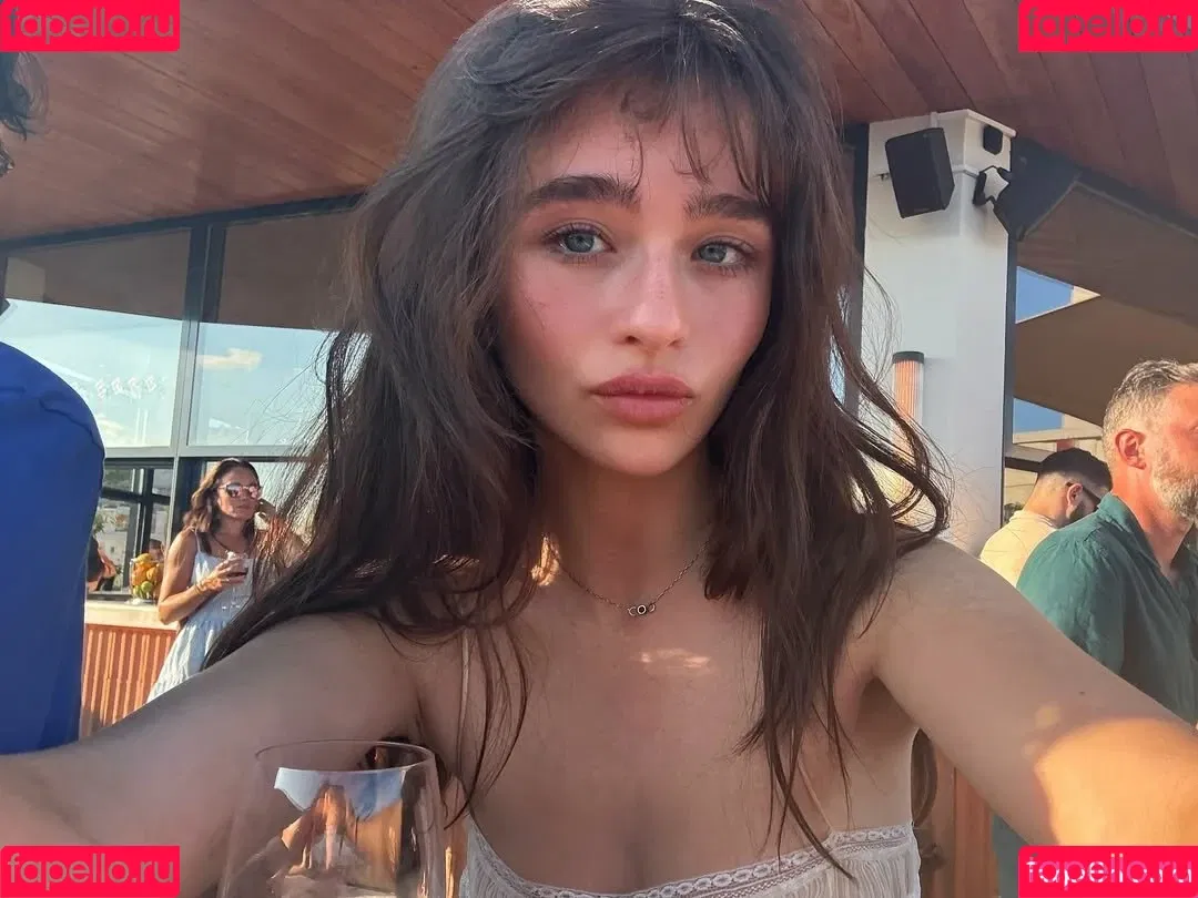 Malina Weissman / malinaweissman Onlyfans Photo Gallery 