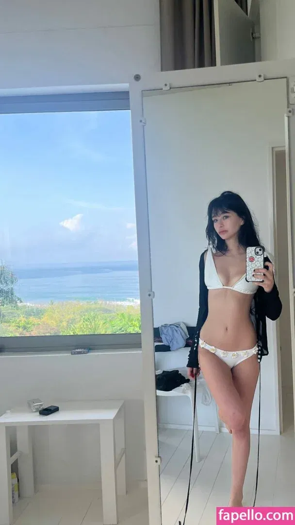 Malina Weissman / malinaweissman Onlyfans Photo Gallery 