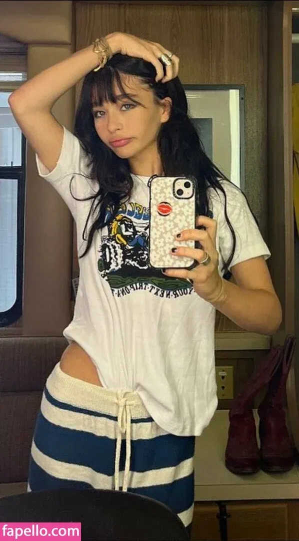 Malina Weissman / malinaweissman Onlyfans Photo Gallery 