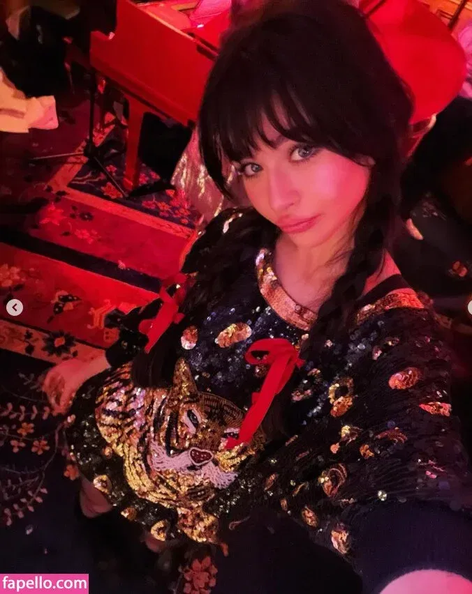 Malina Weissman / malinaweissman Onlyfans Photo Gallery 