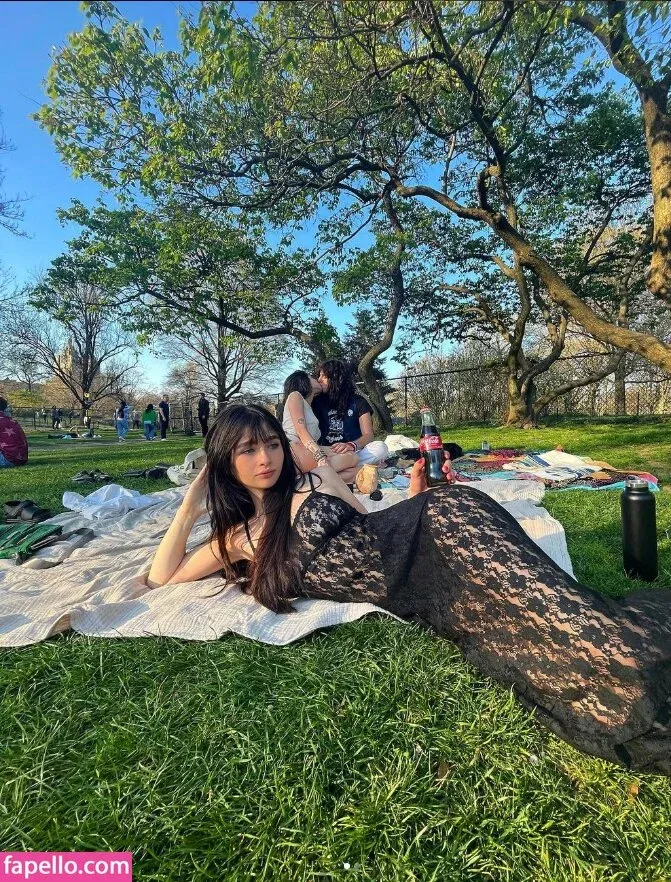 Malina Weissman / malinaweissman Onlyfans Photo Gallery 