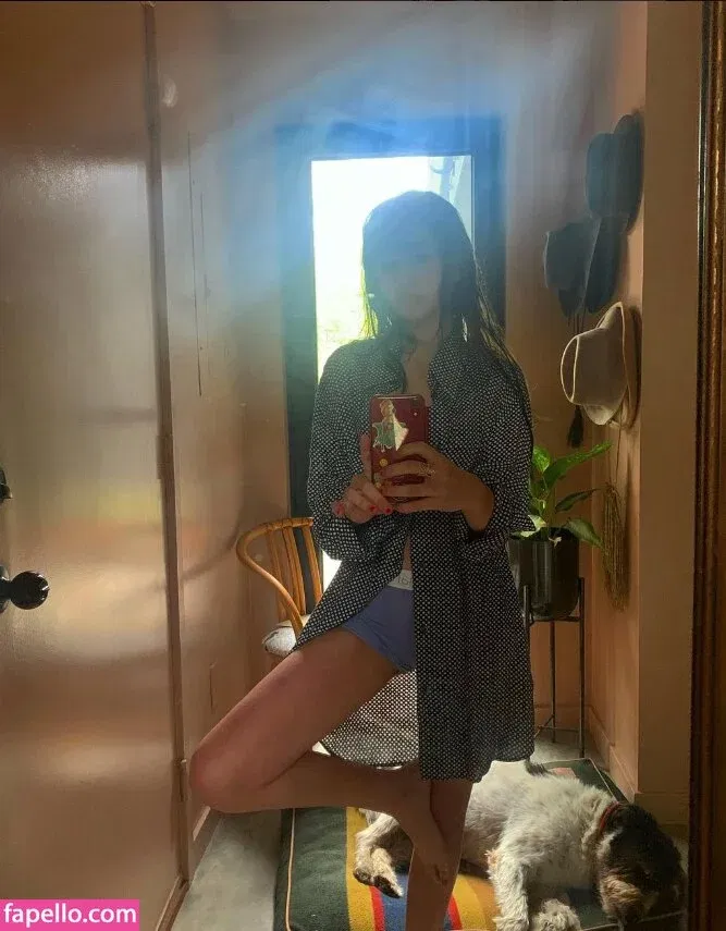 Malina Weissman / malinaweissman Onlyfans Photo Gallery 