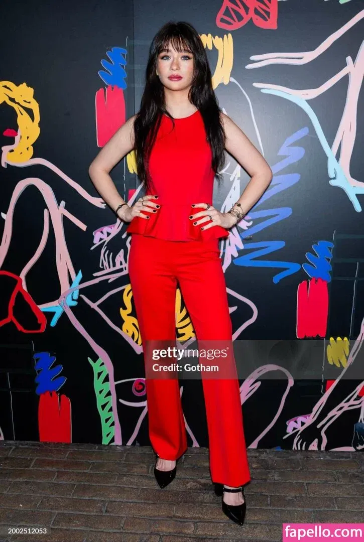 Malina Weissman / malinaweissman Onlyfans Photo Gallery 