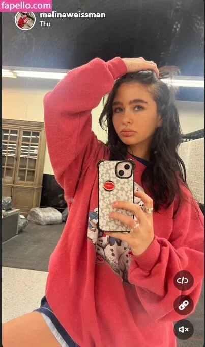 Malina Weissman / malinaweissman Onlyfans Photo Gallery 