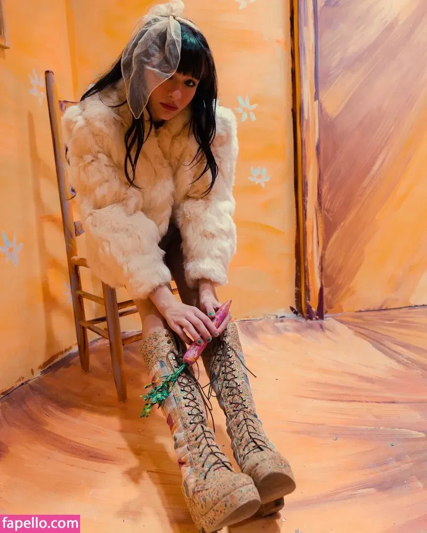 Malina Weissman / malinaweissman Onlyfans Photo Gallery 