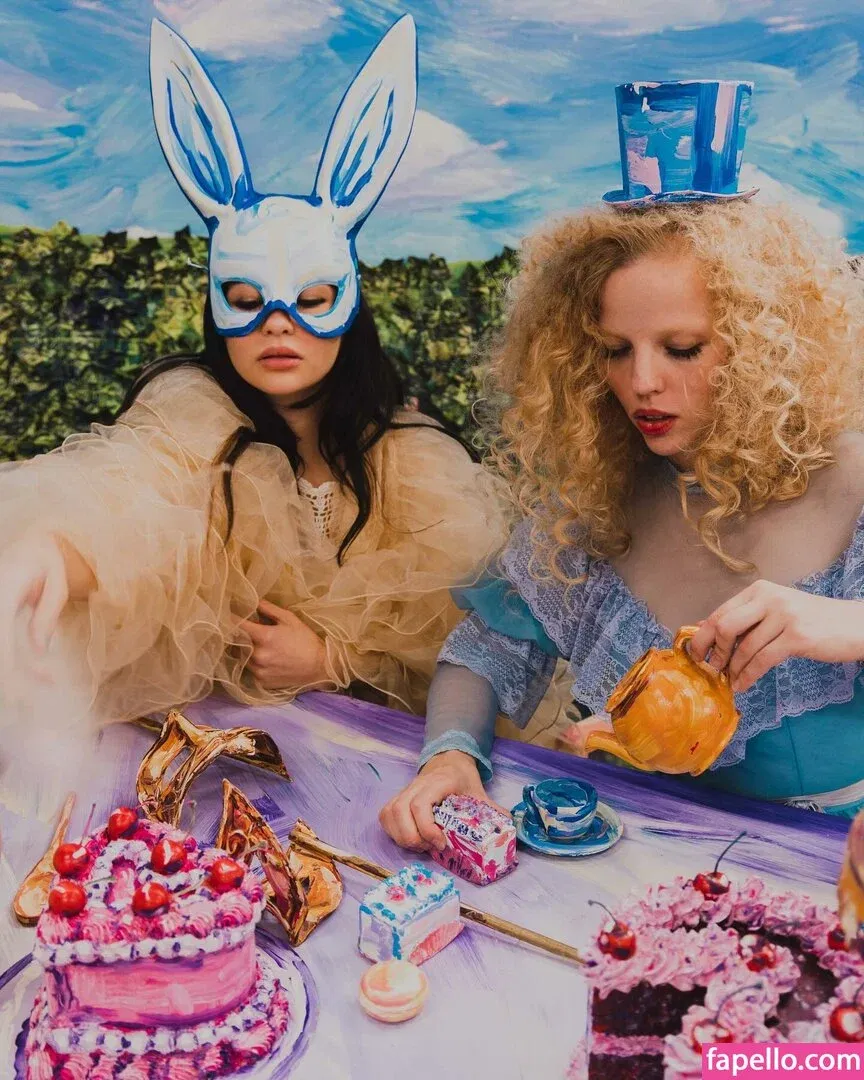 Malina Weissman / malinaweissman Onlyfans Photo Gallery 