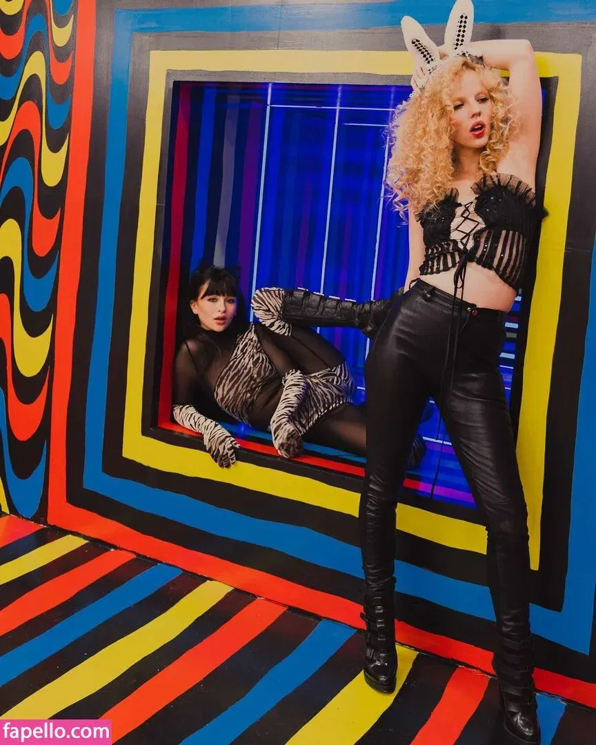 Malina Weissman / malinaweissman Onlyfans Photo Gallery 