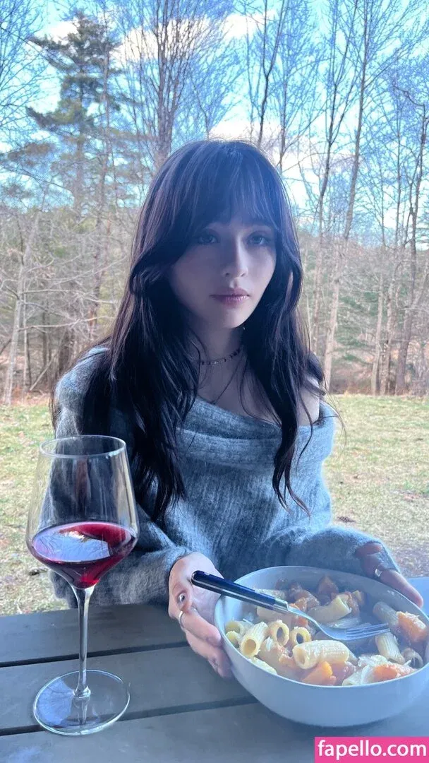 Malina Weissman / malinaweissman Onlyfans Photo Gallery 