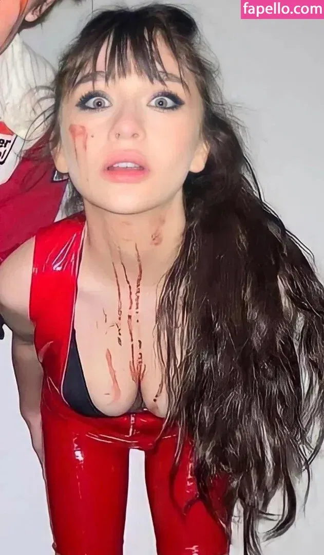 Malina Weissman / malinaweissman Onlyfans Photo Gallery 