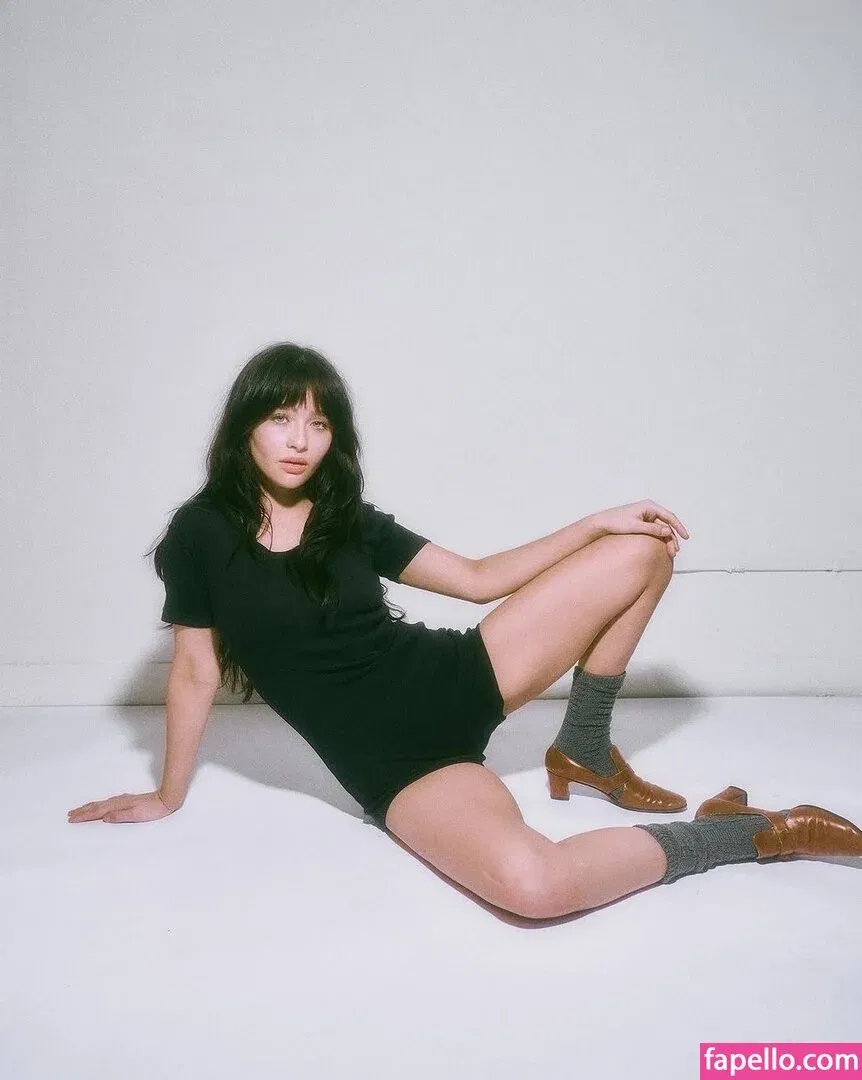 Malina Weissman / malinaweissman Onlyfans Photo Gallery 