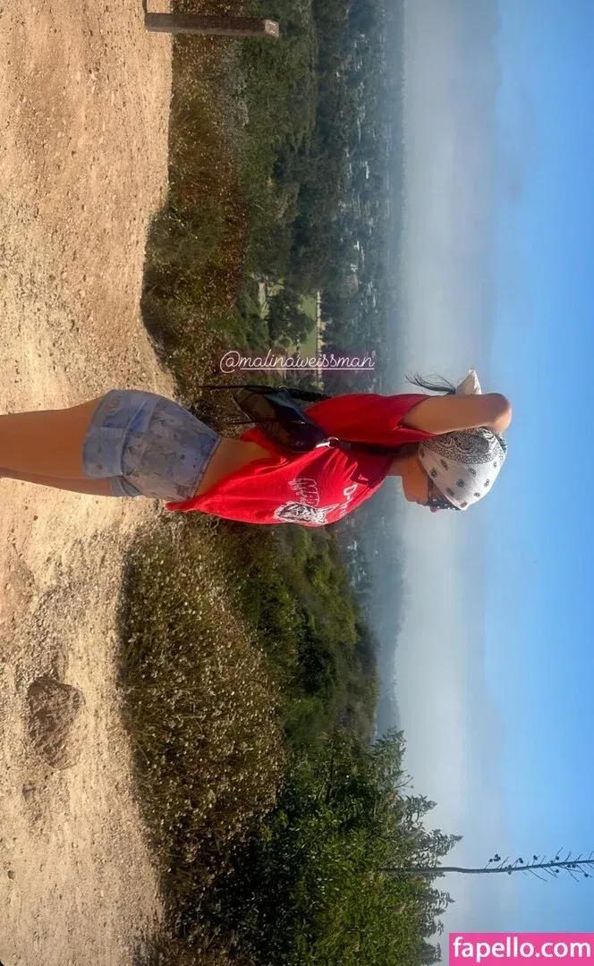 Malina Weissman / malinaweissman Onlyfans Photo Gallery 