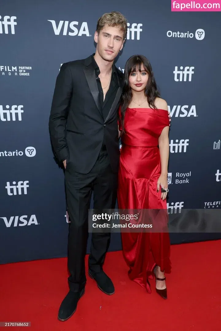 Malina Weissman / malinaweissman Onlyfans Photo Gallery 