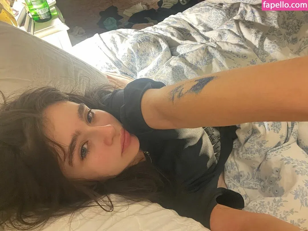 Malina Weissman / malinaweissman Onlyfans Photo Gallery 