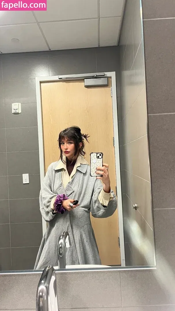 Malina Weissman / malinaweissman Onlyfans Photo Gallery 