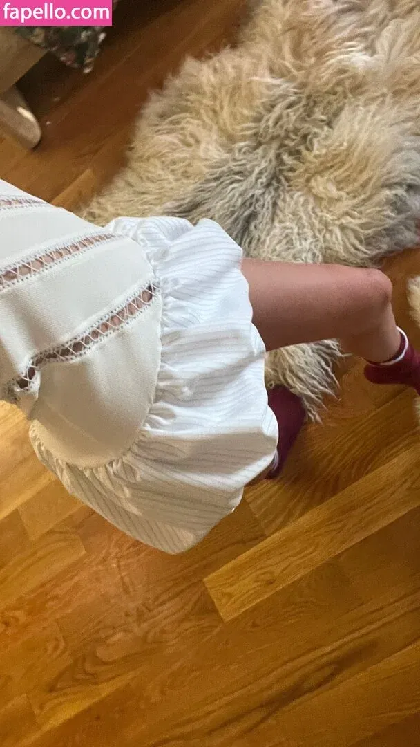 Malina Weissman / malinaweissman Onlyfans Photo Gallery 