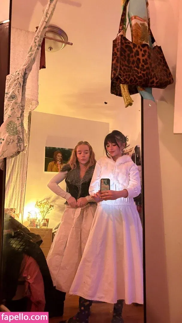 Malina Weissman / malinaweissman Onlyfans Photo Gallery 