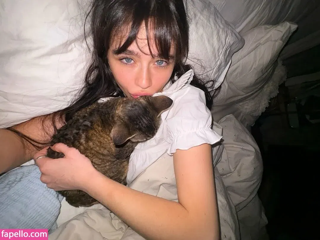 Malina Weissman / malinaweissman Onlyfans Photo Gallery 
