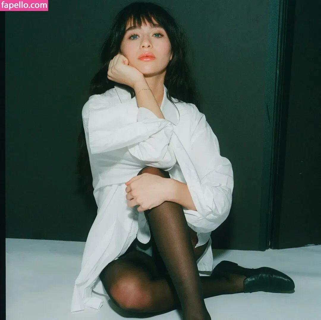 Malina Weissman / malinaweissman Onlyfans Photo Gallery 