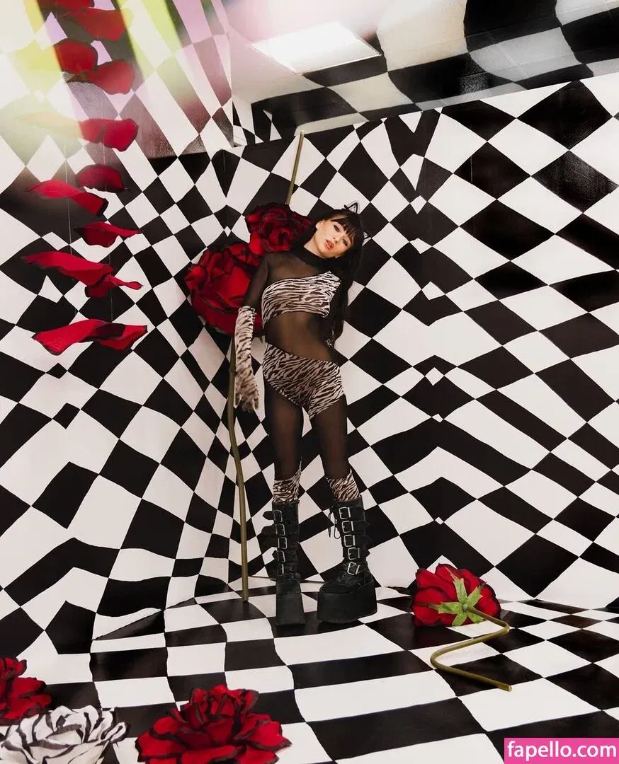 Malina Weissman / malinaweissman Onlyfans Photo Gallery 