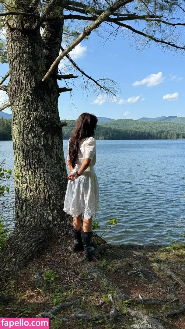 Malina Weissman / malinaweissman Onlyfans Photo Gallery 