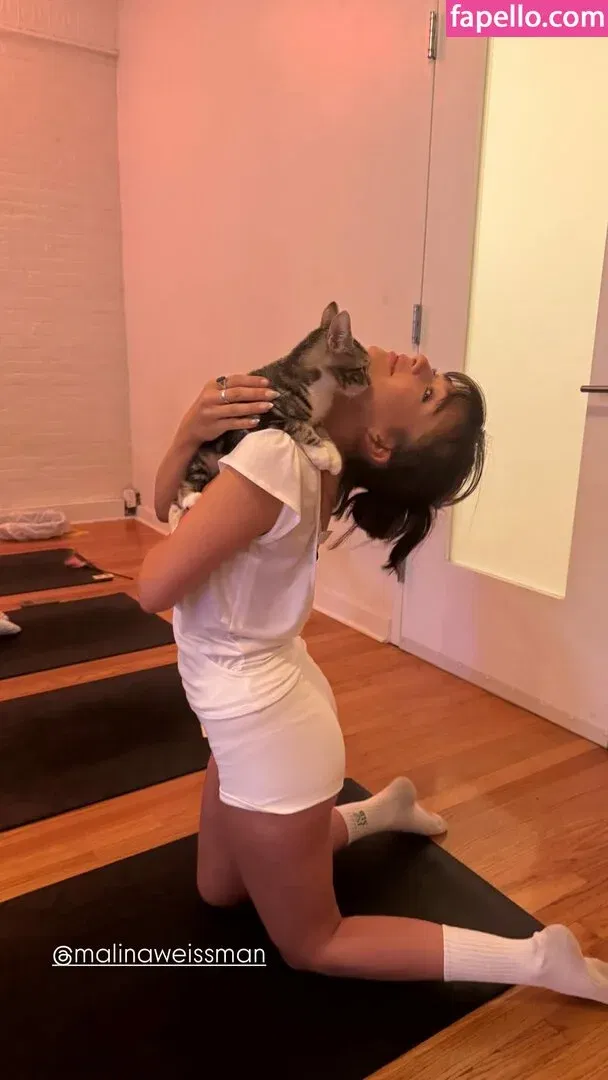 Malina Weissman / malinaweissman Onlyfans Photo Gallery 