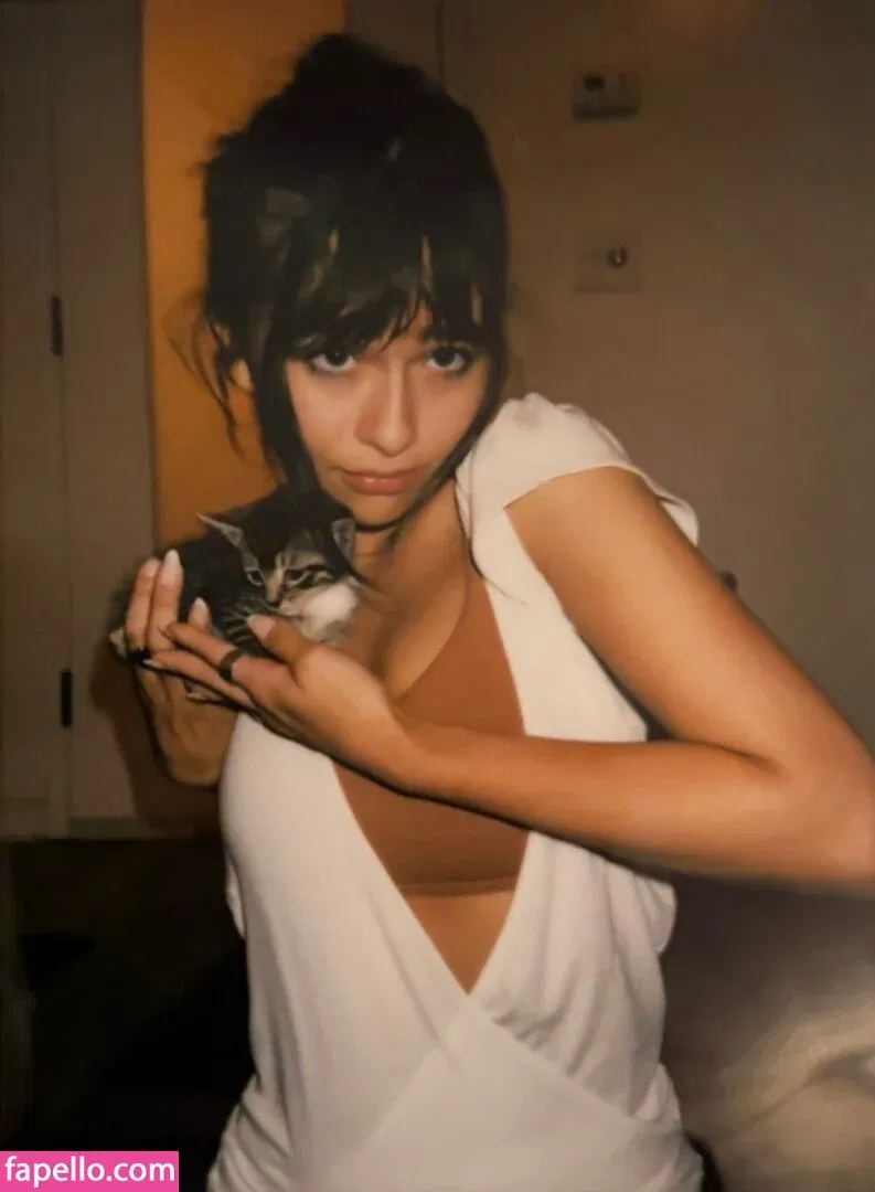 Malina Weissman / malinaweissman Onlyfans Photo Gallery 