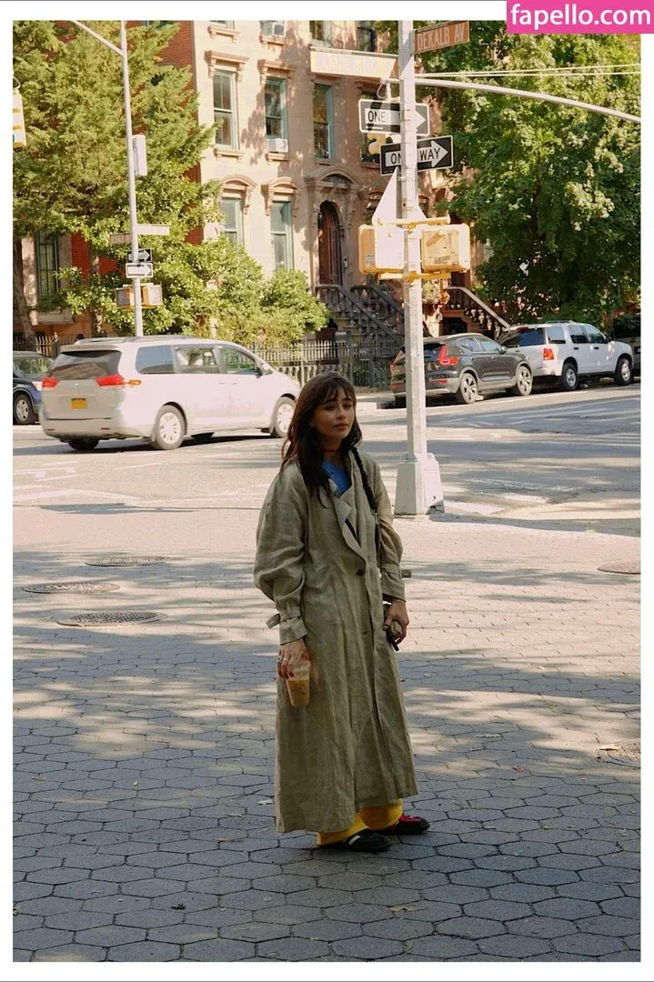 Malina Weissman / malinaweissman Onlyfans Photo Gallery 