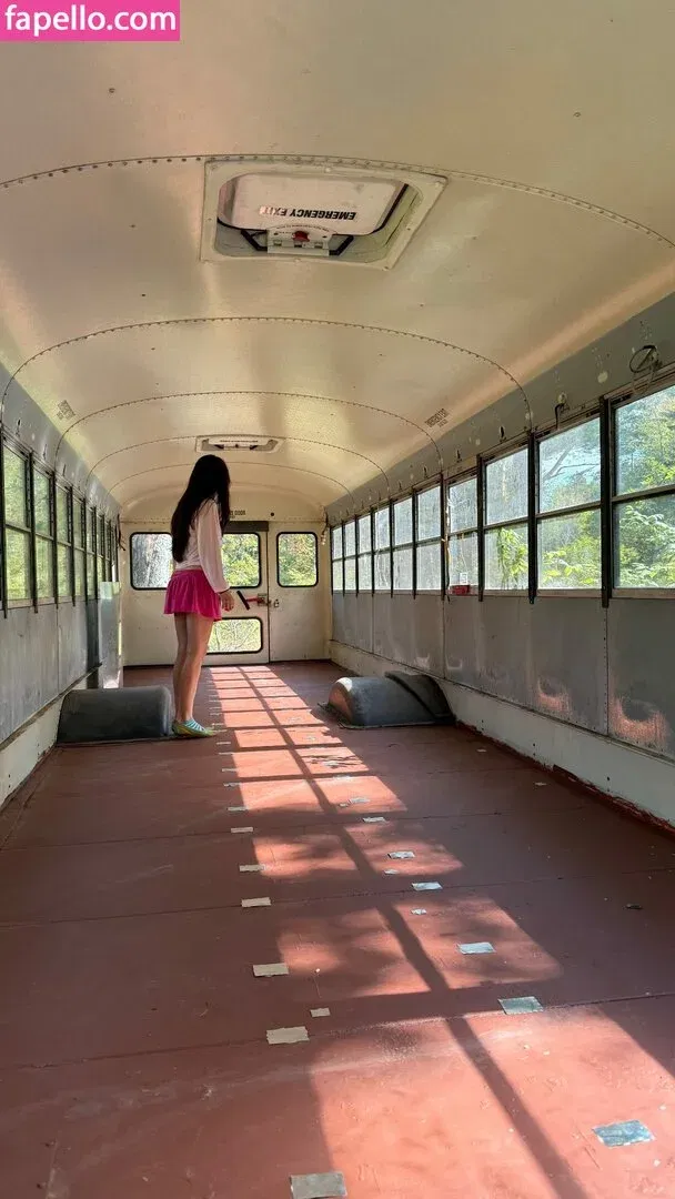 Malina Weissman / malinaweissman Onlyfans Photo Gallery 