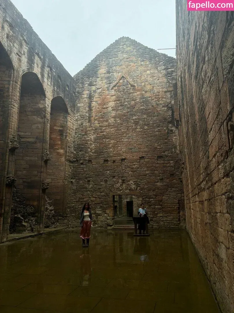 Malina Weissman / malinaweissman Onlyfans Photo Gallery 