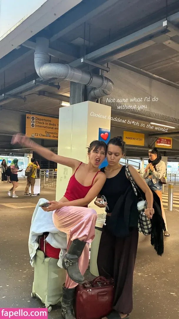 Malina Weissman / malinaweissman Onlyfans Photo Gallery 