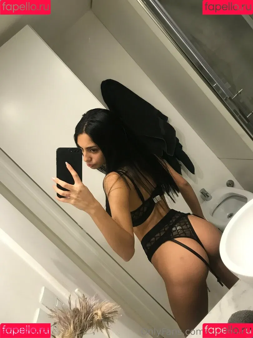 Melina Lox / melinalox Onlyfans Photo Gallery 