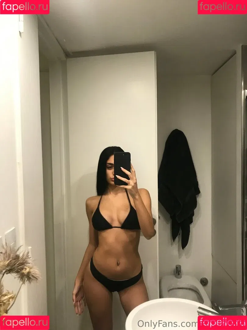 Melina Lox / melinalox Onlyfans Photo Gallery 