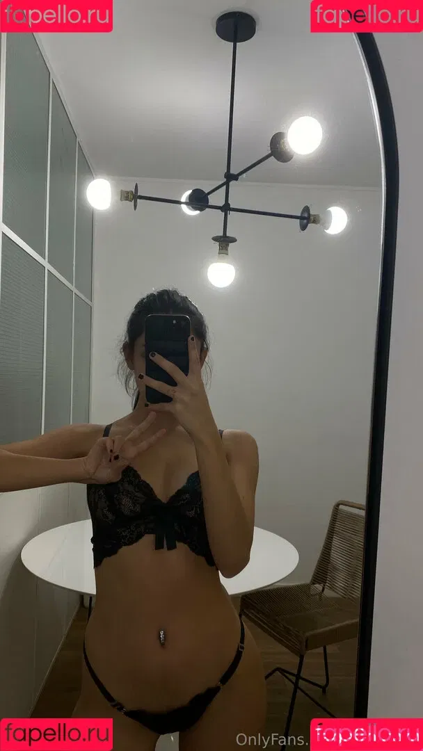 Melina Lox / melinalox Onlyfans Photo Gallery 