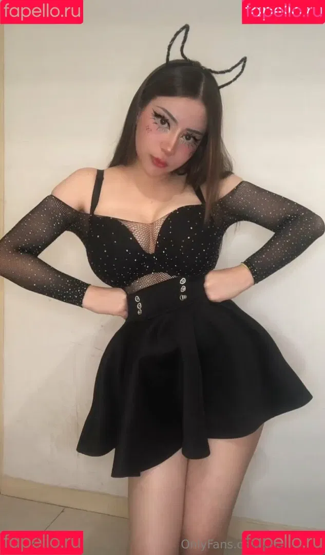 Melina Lox / melinalox Onlyfans Photo Gallery 