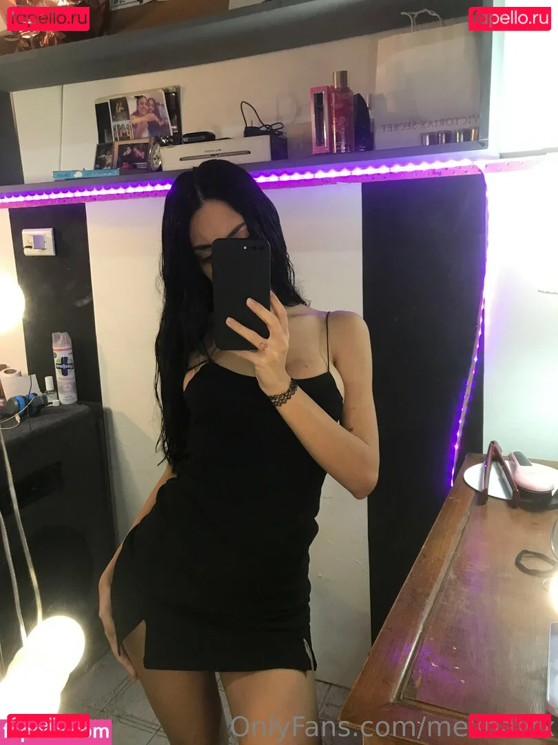 Melina Lox / melinalox Onlyfans Photo Gallery 