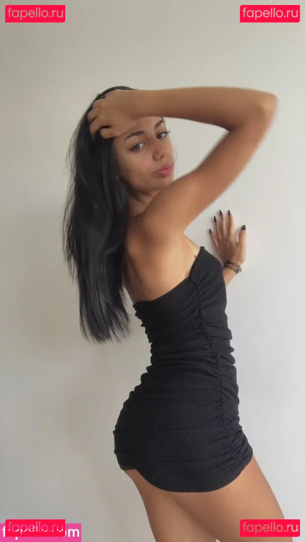 Melina Lox / melinalox Onlyfans Photo Gallery 