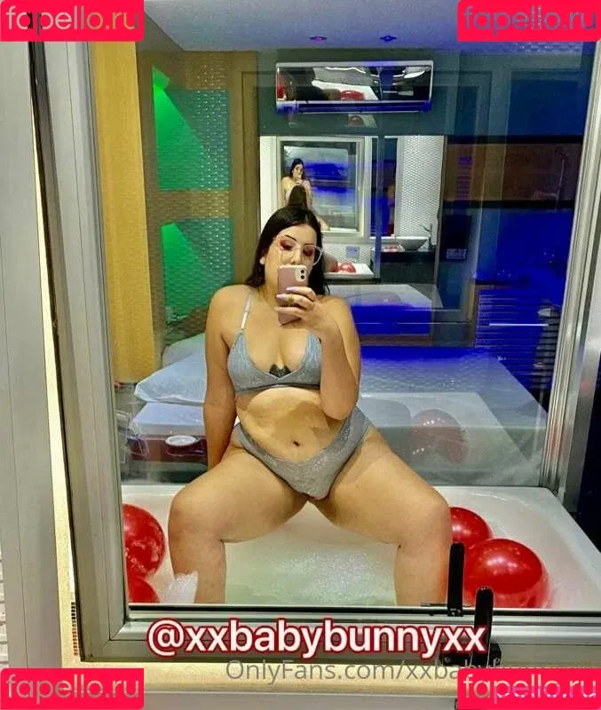 Lita JUGS / litajudge / litajugs Onlyfans Photo Gallery 