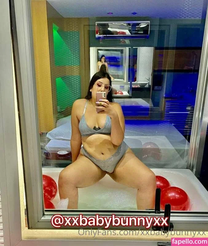 Lita JUGS / litajudge / litajugs Onlyfans Photo Gallery 