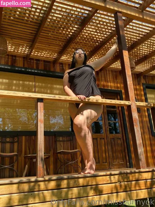 Lita JUGS / litajudge / litajugs Onlyfans Photo Gallery 