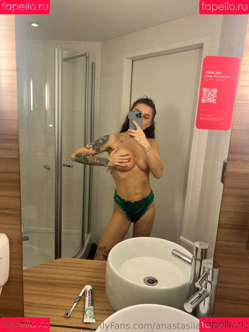 anastasiia_mua / anastasiia_wow_free Onlyfans Photo Gallery 
