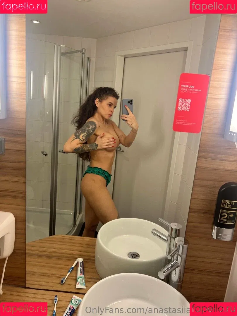 anastasiia_mua / anastasiia_wow_free Onlyfans Photo Gallery 