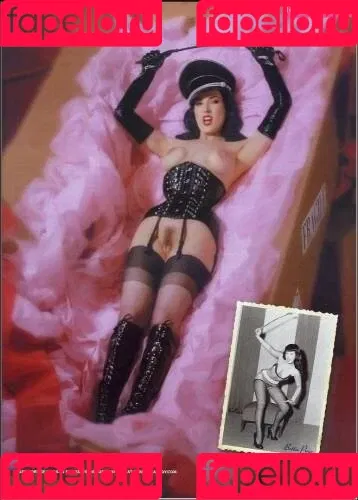 Dita Von Teese / Ditavonteese Onlyfans Photo Gallery 